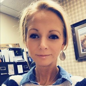 Meet your Posher, Jejennifer